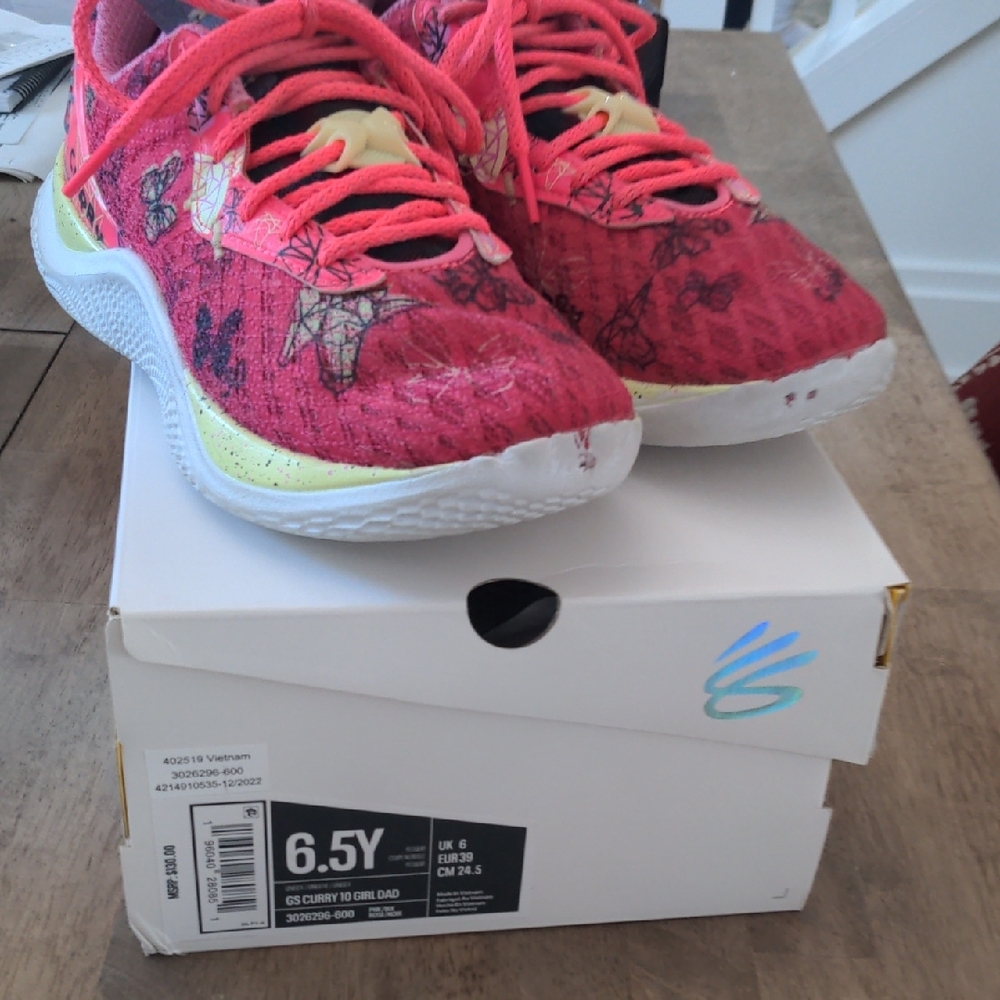 Colorful Women's Athletic Shoes